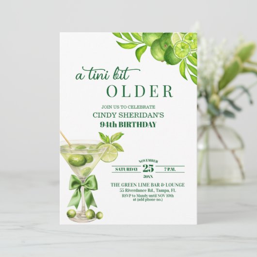 Chic A Tini Bit Older Lime Martini 94th Birthday 招待状 (スタンド正面)