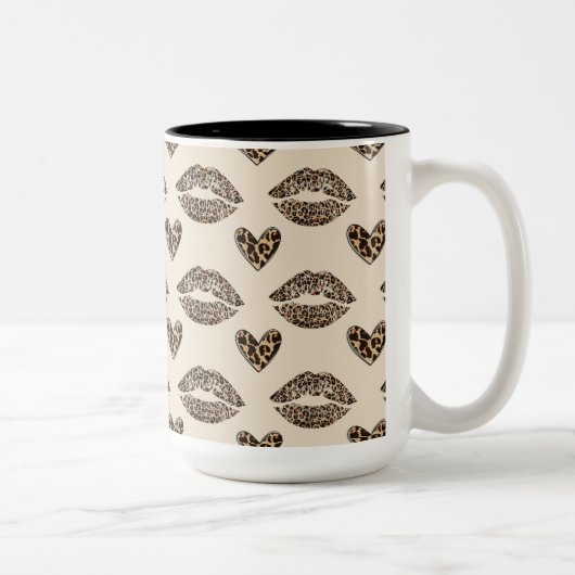 Chic Beige & Black cheetah print ツートーンマグカップ (右)