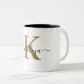 Chic Black Gold Monogram Elegant Script Name Mug ツートーンマグカップ (正面右)