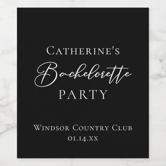 Chic Black White Minimalist Bachelorette Party ワインラベル (シングルラベル)