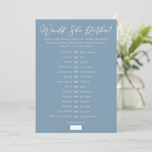 Chic Blue Downloadable Bridal Shower Guess Game カード (スタンド正面)