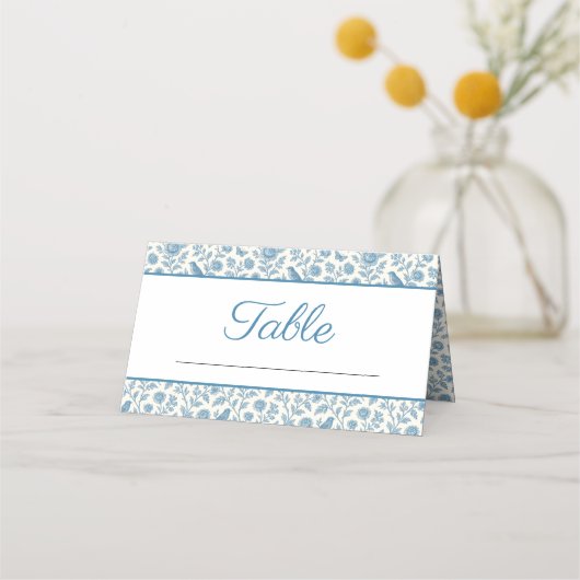 Chic Blue Toile de Jouy Floral Border Wedding プレイスカード (正面)