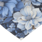 Chic Blue White Ivory Floral Modern Tablecloth テーブルクロス (アングル)