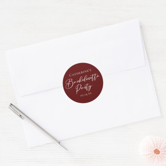 Chic Burgundy Bachelorette Party Personalized ラウンドシール (封筒)