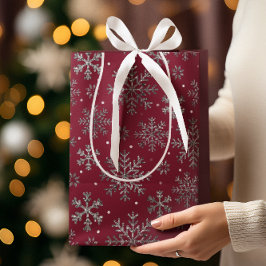Chic Burgundy Christmas w/ Elegant Snowflakes ミディアムペーパーバッグ