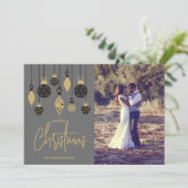 Chic Christmas Tree Ornaments on Grey シーズンカード (スタンド正面)