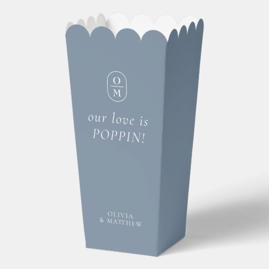 Chic Dusty Blue Monogram Popcorn Favor Box フェイバーボックス (正面)