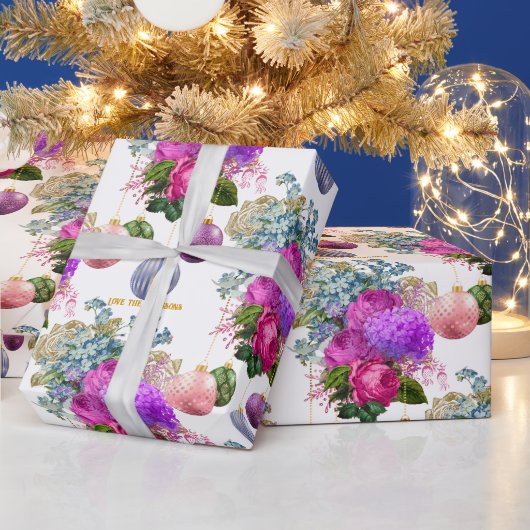 Chic Floral Boutique Personalized Christmas ラッピングペーパー (クリスマス)
