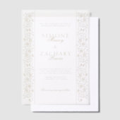 Chic Formal Ecru Scrollwork Border Wedding ベラム紙招待状 (オフセット)