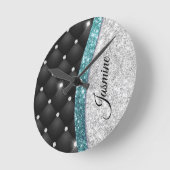 Chic girly faux Silver glitter black teal monogram ラウンド壁時計 (傾斜)