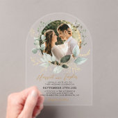 Chic Gold Greenery Eucalyptus Photo Wedding Arch アクリル招待状 (インサイチュ (ポータブル))