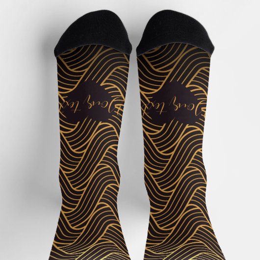 Chic Gold Linework Pattern Socks – Add Your Text ソックス (上部)