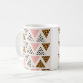 Chic Leopard & Pink Triangle Pattern コーヒーマグカップ (正面左)