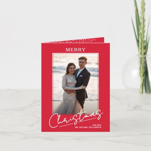 Chic Merry Christmas Script on Red Folded Photo シーズンカード (正面)
