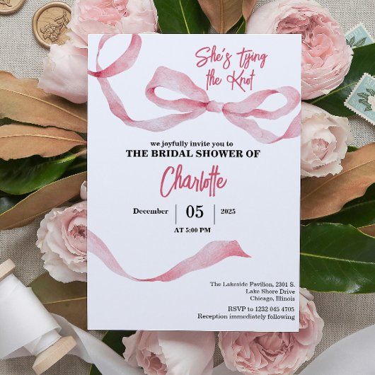 Chic Minimal She's Tying the Knot Bridal Shower  招待状