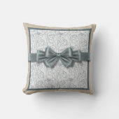 Chic Neutral Floral Croquet Bow Home Décor クッション (正面)