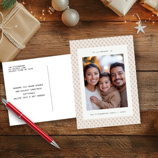 Chic Nordic Brown and White Snowflake Postcard シーズンポストカード