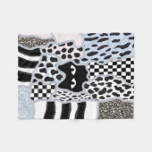 Chic Patchwork Suspicious Black Cat Gingham & Chec フリースブランケット (正面(横))