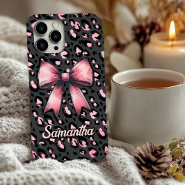 chic pink leopard print coquette bow monogram  iPhone 16ケース
