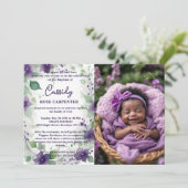 Chic Purple Garland Floral Photo Christening Baby 招待状 (スタンド正面)