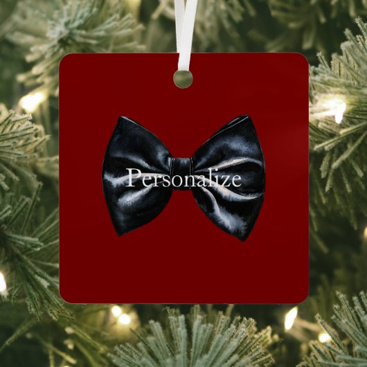 Chic Red Black Bow Tie Personalized メタルオーナメント (インサイチュ)