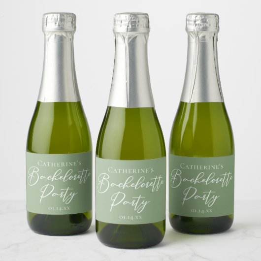 Chic Sage Green Bachelorette Party Custom Mini スパークリングワインラベル (ボトル)