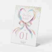 Chic She's Tying The Knot Pink Bow Bridal Shower  台座サイン (正面)