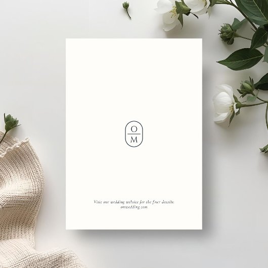 Chic Typograhy Monogram Wedding Invitation 招待状