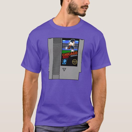 Chicago Football 8 bit cartridge design Tシャツ (正面)