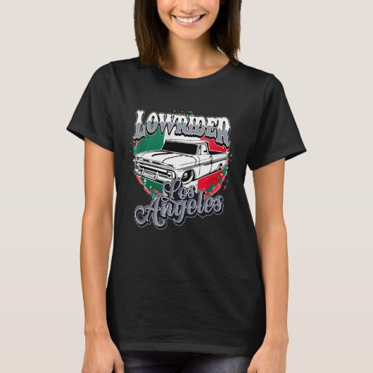 Chicano Low Rider Truck Mexican Flag Los Angeles L Tシャツ (正面)