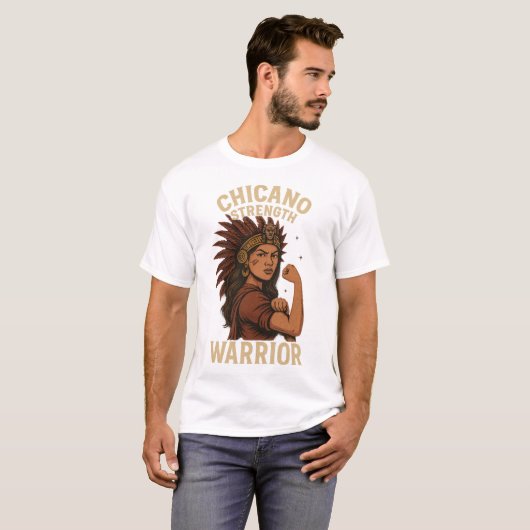 Chicano Strength – Fierce Warrior Latina Art Tシャツ (正面フル)