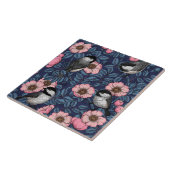 Chickadees in the wild rose in pink and blue タイル (側面)