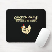 Chicken Game Dont Look At The Chicken Funny Chick  マウスパッド (マウス)