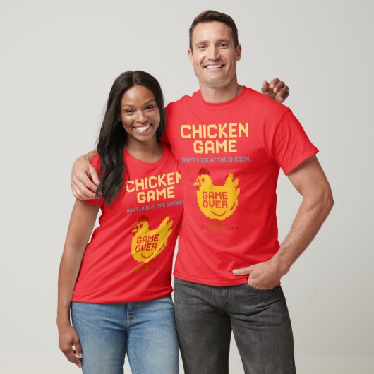 Chicken Game Dont Look athe Chicken Funny Chicken  Tシャツ (ユニセックス)
