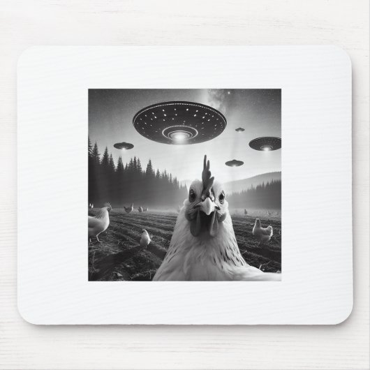 Chicken Selfie With Alien Ufo Tee Funny Gifts Men  マウスパッド (正面)