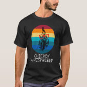 Chicken Whisperer with Retro Sunset Backyard Chick Tシャツ (正面)