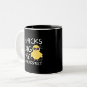 Chicksがスプレッドシートを掘る ツートーンマグカップ (正面左)