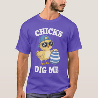 Chicks Dig Meレトロよくはしゃぐグラフィックティーおもしろい Tシャツ