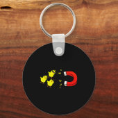 Chicks With Magnet Funny Halloween Chick Magnet Va キーホルダー (正面)