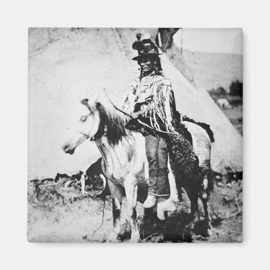 「Chief Looking Glass」、c.1875(写真はB/w) マグネット (正面)