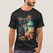 Chihuahua at the beach Summer Vacation Tシャツ (正面)