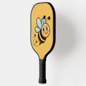 Child-Friendly Bee Mascot with Dotted Trail ピックルボールラケット (左)