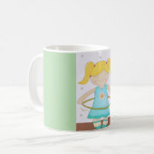 Child playing with a hula hoop コーヒーマグカップ (正面左)
