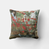 Childe Hasssamによるジェラニウム、ヴィンテージ印象主義 クッション (裏面)