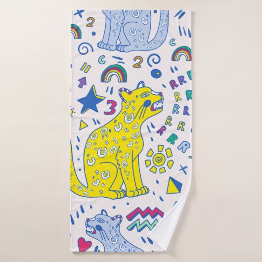 childish pattern with tiger,letters,rainbows,numbe バスタオル (バスタオル)