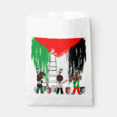 Children of Gaza Painting Palestine Flag  フェイバーバッグ (正面)