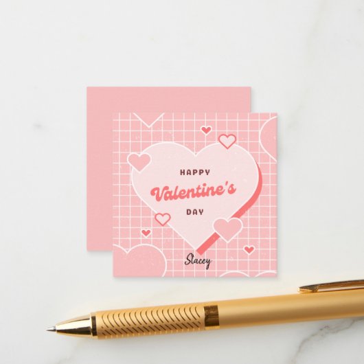 Children's Valentine Pink and White Grid Design エンクロージャーカード (正面/裏面インサイチュ)