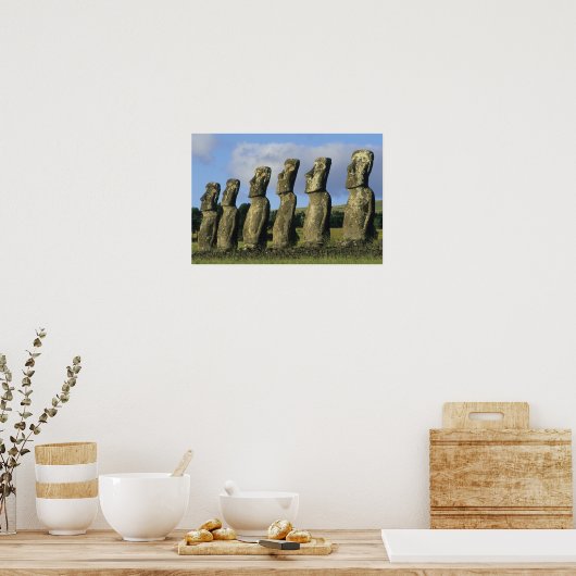 Chile, Easter Island, Rapa Nui, Ahu Akivi ポスター (キッチン)