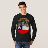 Chile Flag Leonberger Dog In Pocket Tシャツ (正面フル)
