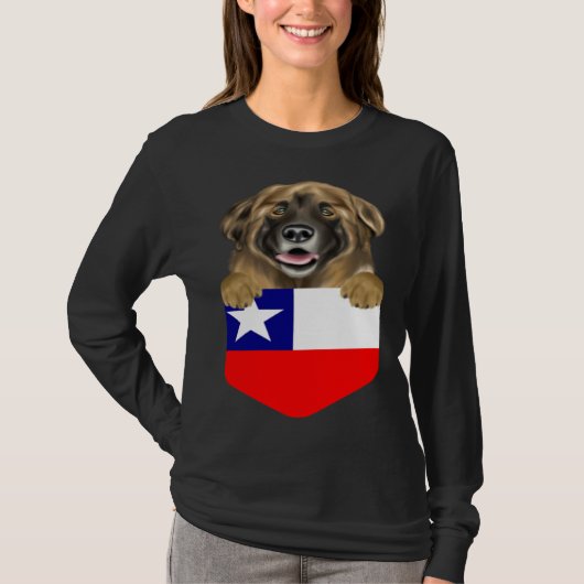 Chile Flag Leonberger Dog In Pocket Tシャツ (正面)